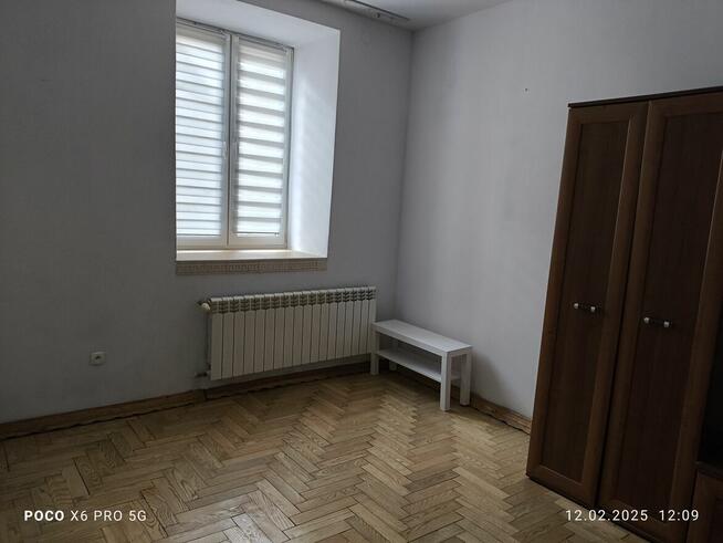 Na sprzedaż 2-pokojowe mieszkanie z piwnicą, w centrum4