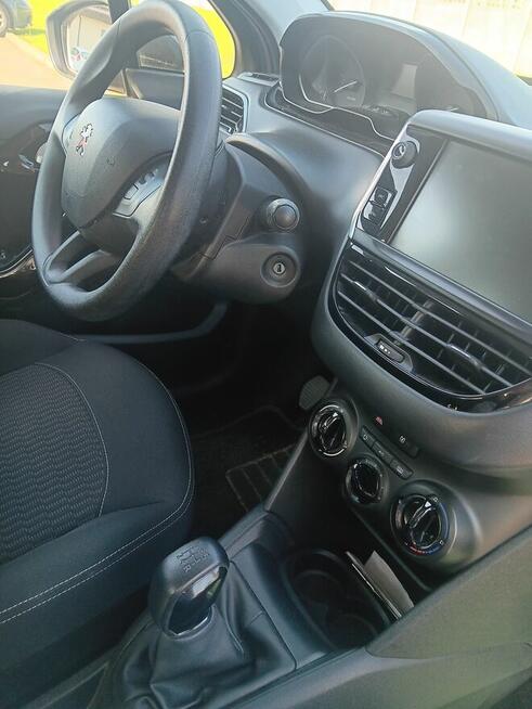 Sprzedam Peugeot 208. Cena do negocjacji