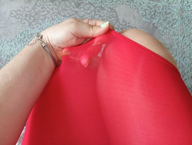 Gorąca sukienka olejowa