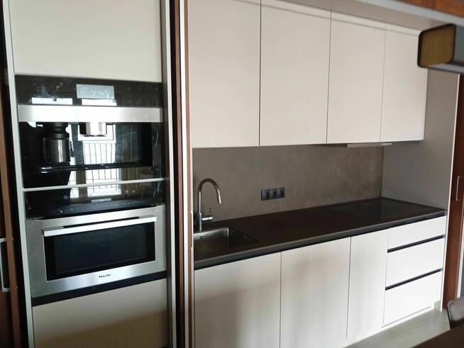 Kuchnia w zabudowie z kurtyną + wyspa - odbiór osobisty Kraków