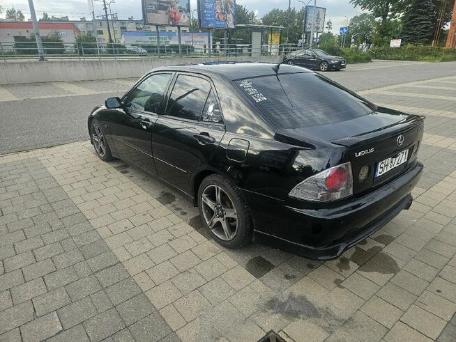 Lexus IS 200 Kompresor z LPG