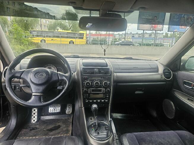 Lexus IS 200 Kompresor z LPG