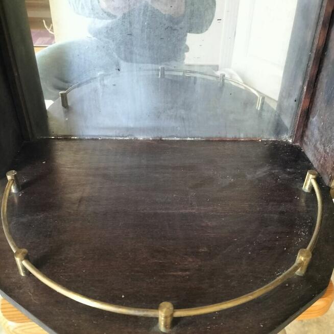 Piękny Stary wiszący barek