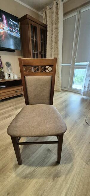 Sprzedam stół z krzeslami