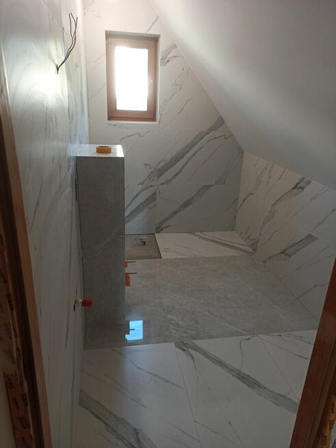 Układanie płytek łazienki gładkie myślenice, dobczyce, gdów