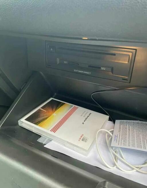 Seat Leon 1.2 TSI manualna skóra 6 bieg sport navi hak