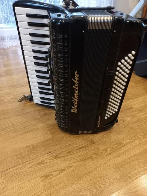 sprzedam akordeon