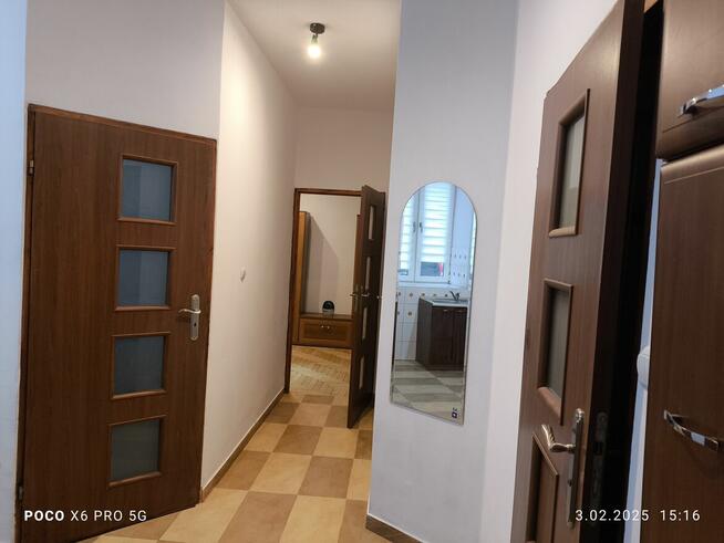 Na sprzedaż 2-pokojowe mieszkanie z piwnicą, w centrum4