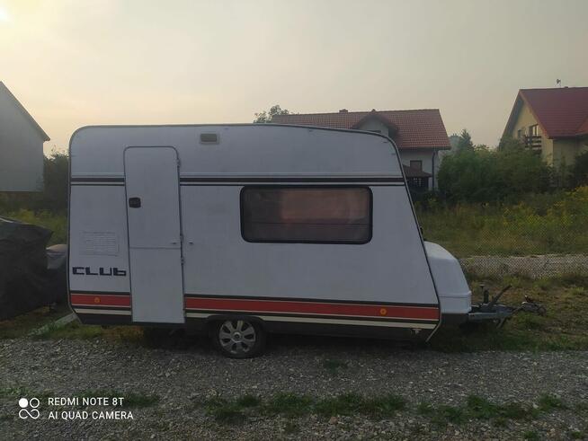 Szukam osoby do pomocy przy przyczepie kempingowej