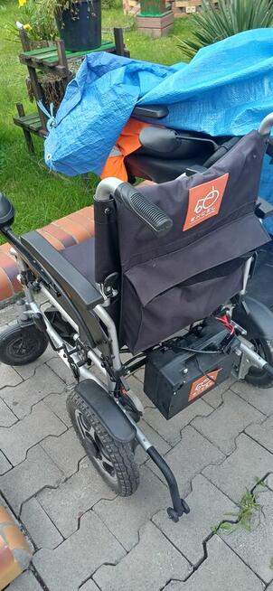 Elektryczny wózek inwalidzki Excel Qnect