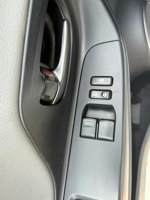 Toyota Yaris 2017 benzyna