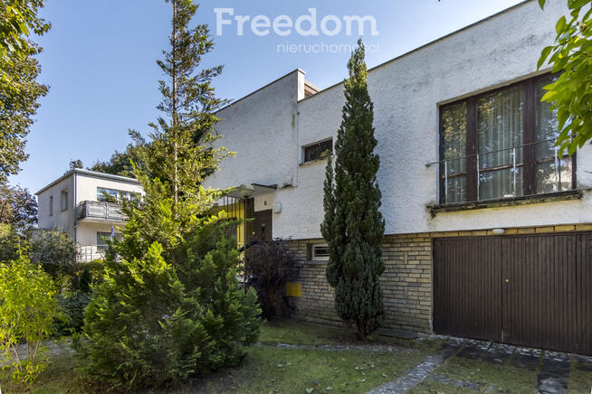 Dom w centrum miasta a jednak w cichej okolicy