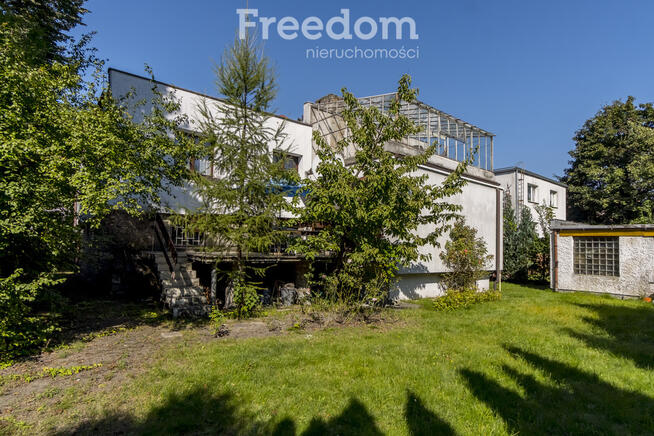 Dom w centrum miasta a jednak w cichej okolicy