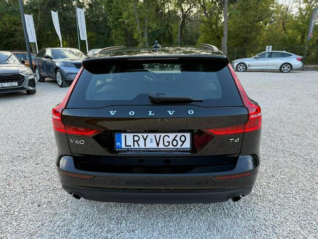 Volvo V60 2.0 T4 Momentum aut, Iwł, Salon PL, VAT Marża