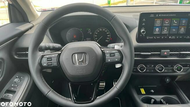 Honda ZR-V Sport z BSI 2.0 (184 KM) 2WD e:HEV e:CVT (100)