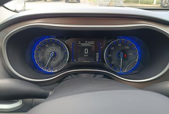 Chrysler Pacifica 3.6 V6 291KM, 7 osobowy, wyposażenie, vat23%