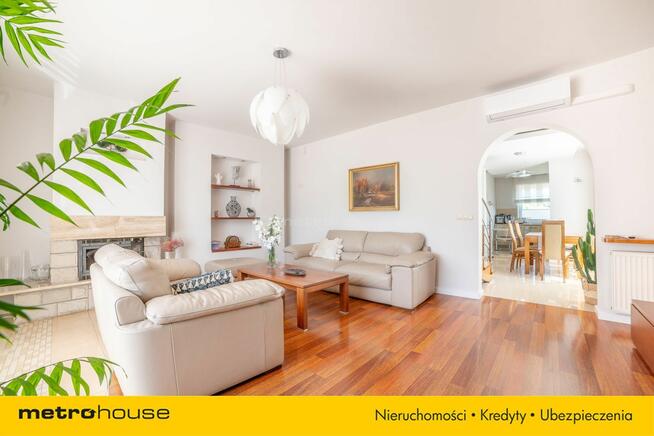 Na sprzedaż dom w Ksawerowie-duża działka,3 garaże