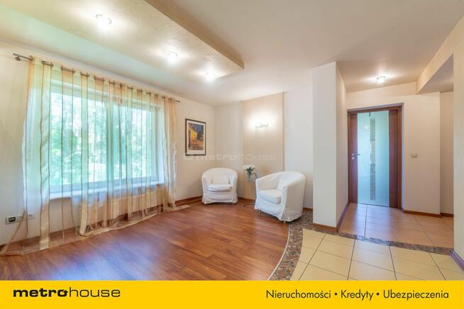 Na sprzedaż dom w Ksawerowie-duża działka,3 garaże