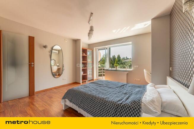 Na sprzedaż dom w Ksawerowie-duża działka,3 garaże