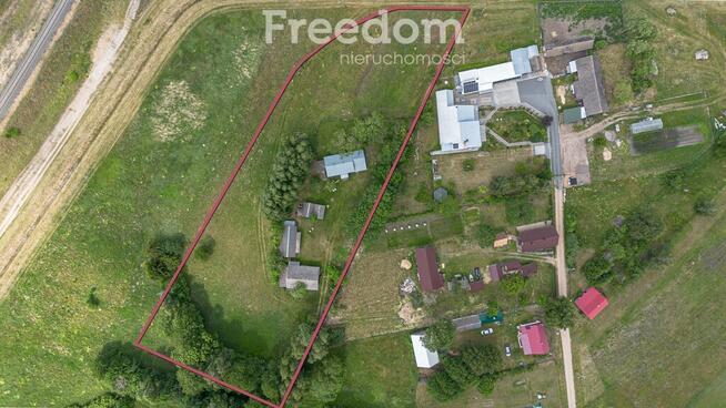 Dom z duszą nad jeziorem Siemianówka