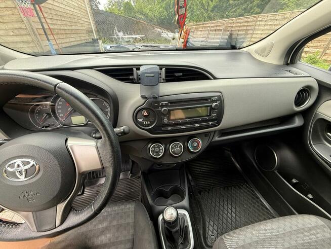 Toyota Yaris 2017 benzyna