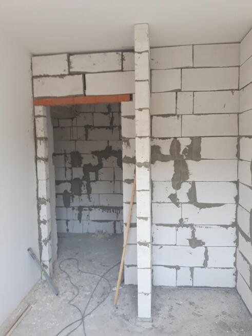 Murarz z doświadczeniem 40-letnim, prac dodatkowego tynki, s