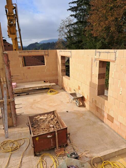 Murarz z doświadczeniem 40-letnim, prac dodatkowego tynki, s