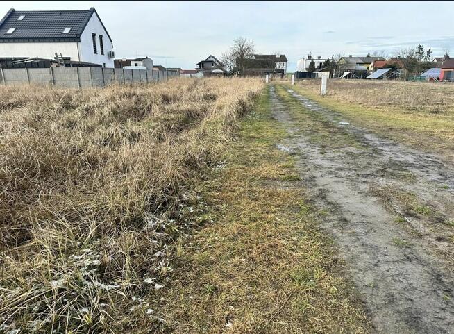 Działka pod budowę 1096m2 (gmina Kościan)