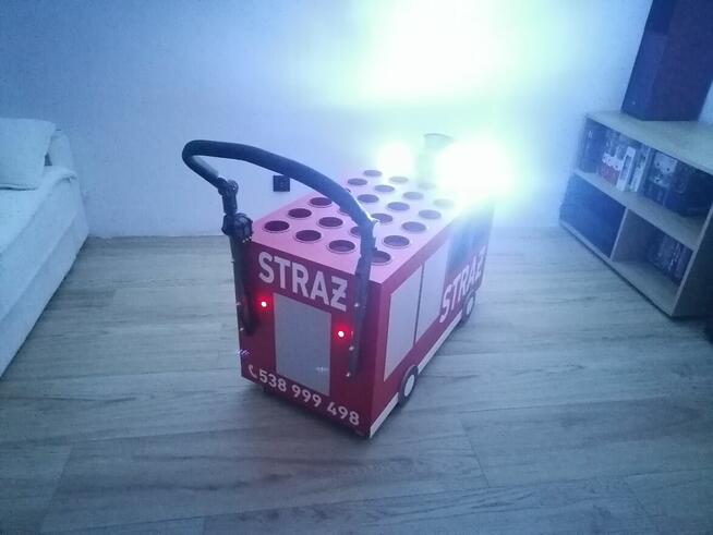 Wódkowóz barek na kółkach BAR samochód dla drużby wesele