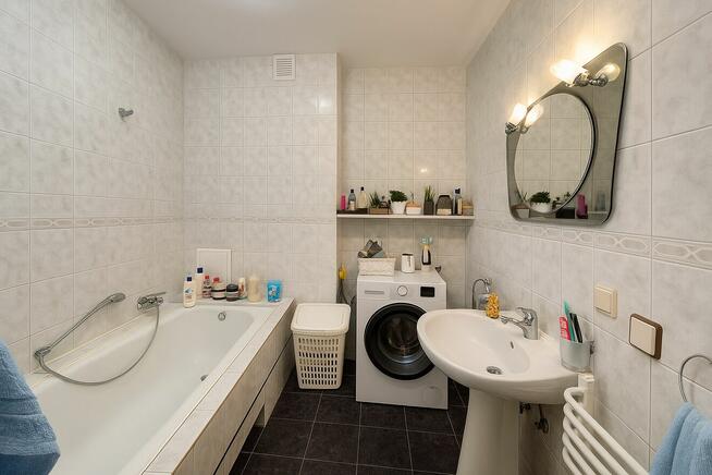 Mieszkanie 3-pokojowe na sprzedaż