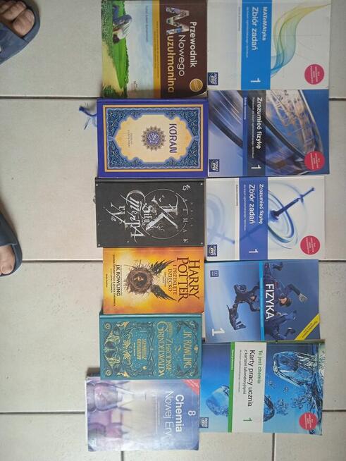 Sprzedam zestaw książek