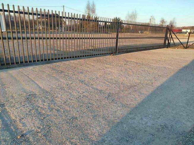 Plac usługowo - przemysłowy pod wynajem.