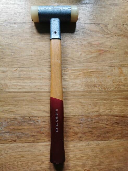 Młotek Aleiko II-III