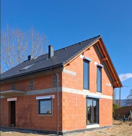 Nowe domy jednorodzinne Bielsko-Biała / Hałcnów