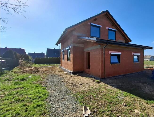 Nowe domy jednorodzinne Bielsko-Biała / Hałcnów