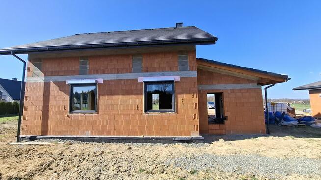 Nowe domy jednorodzinne Bielsko-Biała / Hałcnów