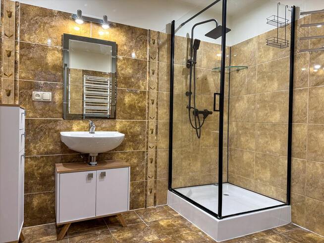 Dom z pięknym ogrodem w dzielnicy Stradom