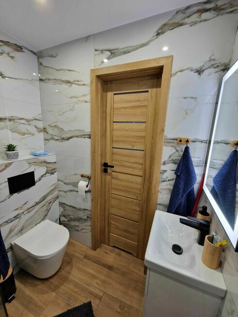 Mieszkanie 37m po remoncie, klimatyzacja,duży balkon, winda.