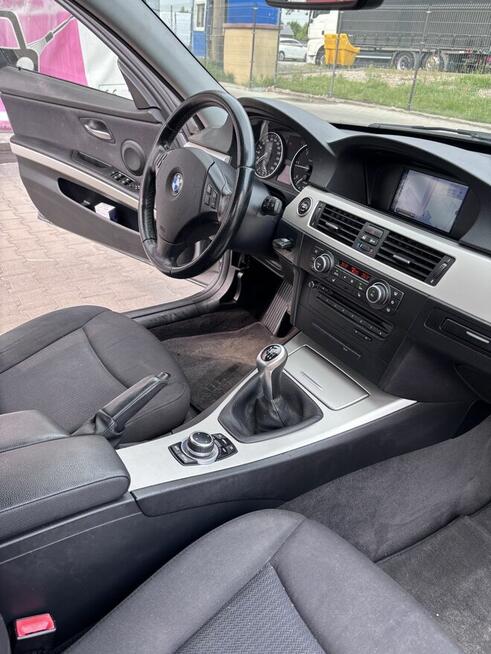 Sprzedam BMW serii 3 e91 lift 2.0 D 184 km