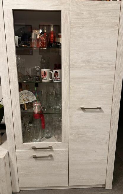 Zestaw mebli na sprzedaż