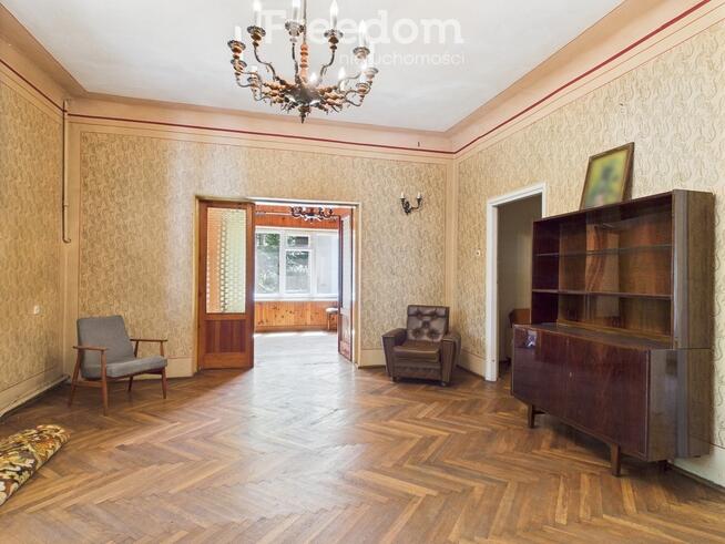 Willa w Konstancinie idealna na dom lub pensjonat