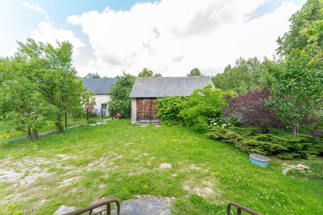 Dom z Wielkim Pięknym Lasem, Malownicza okolica