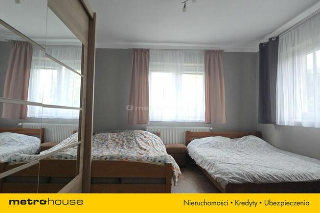 Piękne duże z własnym ogrodem !!!