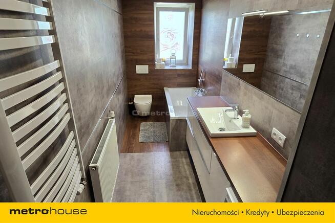 Piękne duże z własnym ogrodem !!!