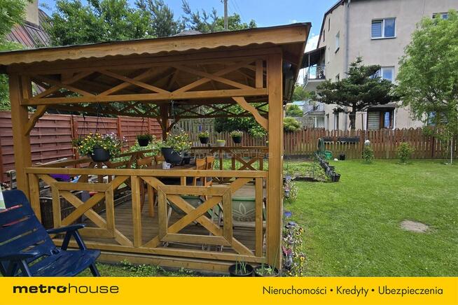 Piękne duże z własnym ogrodem !!!