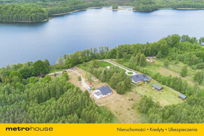 Działka nad jeziorem Ciemino