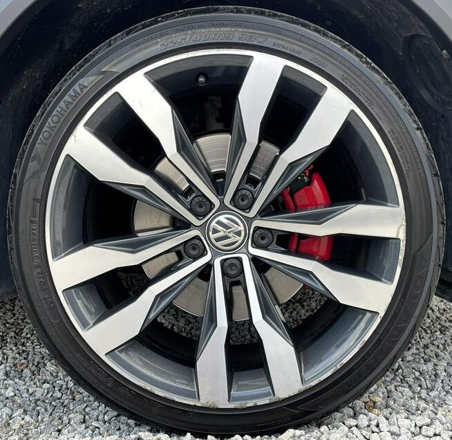 Volkswagen T-Roc R-Line,LED, Klima, Navi, Akt. Temp, Asystenci, CarPlay, Kamera Cofania