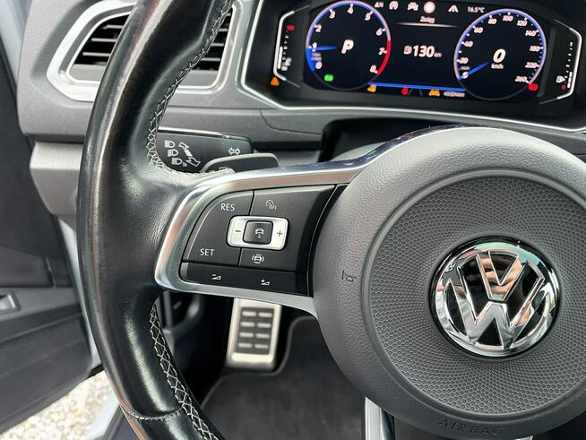 Volkswagen T-Roc R-Line,LED, Klima, Navi, Akt. Temp, Asystenci, CarPlay, Kamera Cofania