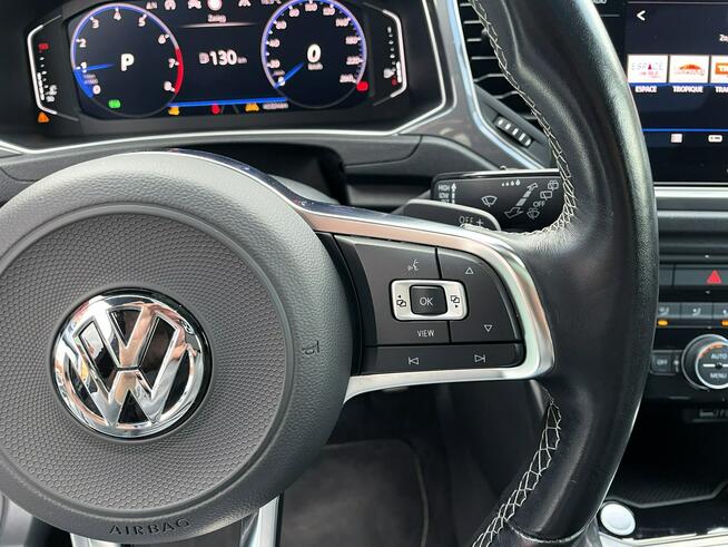Volkswagen T-Roc R-Line,LED, Klima, Navi, Akt. Temp, Asystenci, CarPlay, Kamera Cofania
