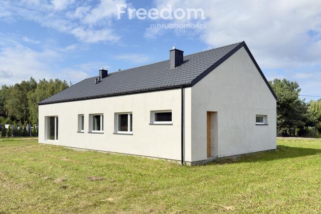 Parterowy dom 112 m² na działce 1511 m²